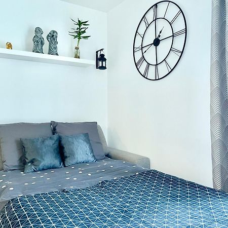 Appartement En Centre-Ville Bussy-Saint-Georges Luaran gambar