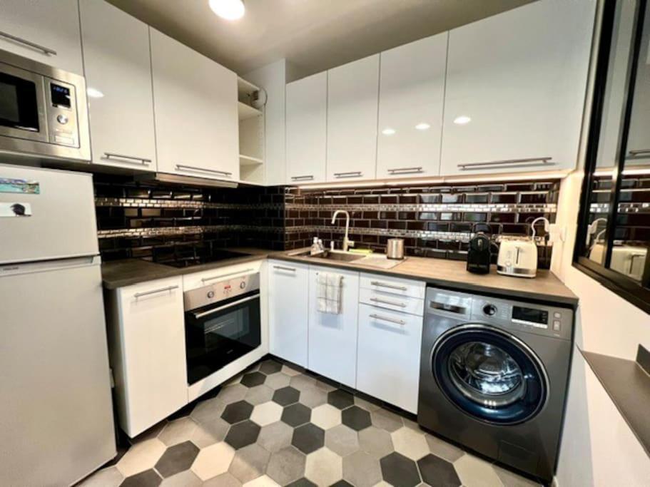 Appartement En Centre-Ville Bussy-Saint-Georges Luaran gambar
